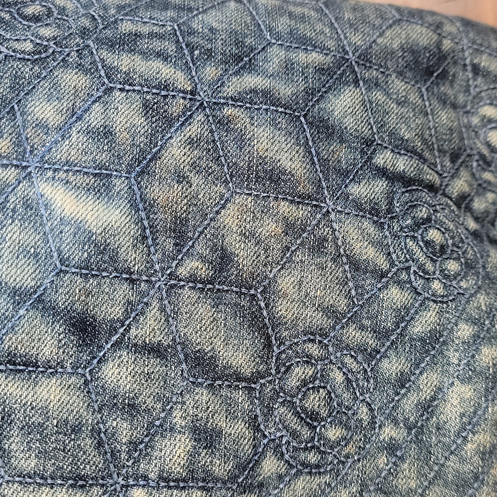 SOLD Rare & authentic CHANEL denim bag - Picture 6 of 15
